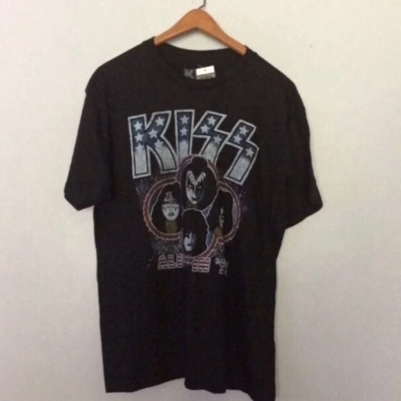 Tops - NWT KISS Band Black Tee T-shirt Sz Large Grunge Christmas Gift Concert Festival
